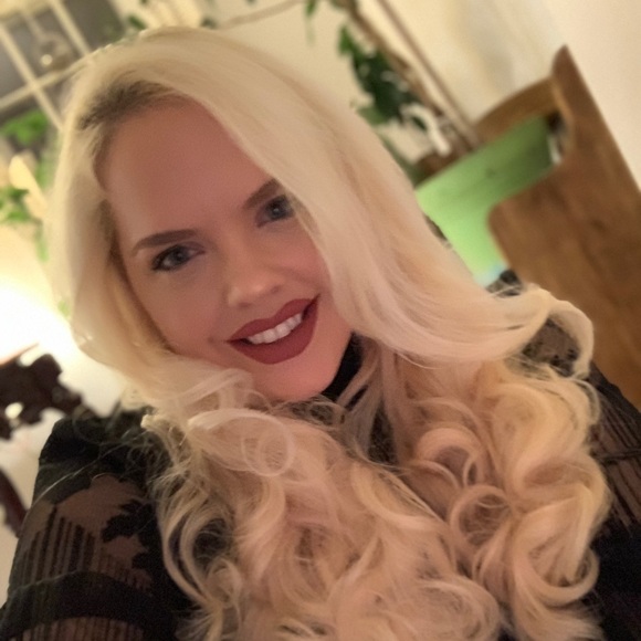 Meet your Posher, Frankie - Picture 1 of 1